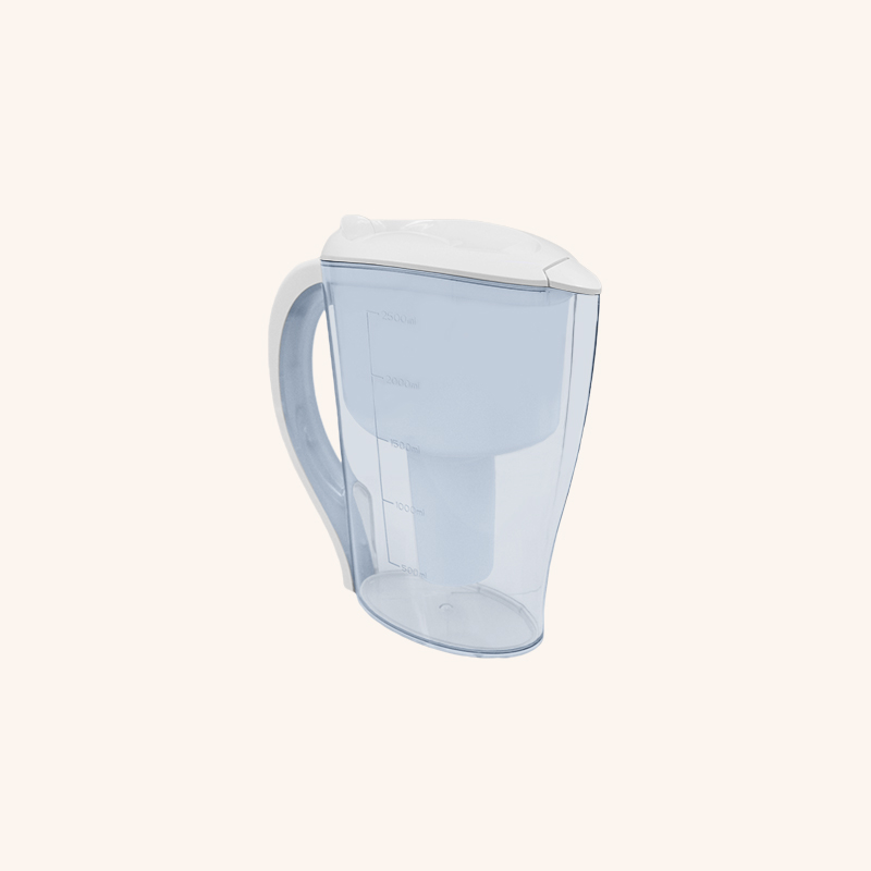 carafe filtrante rechargeable 1.jpg