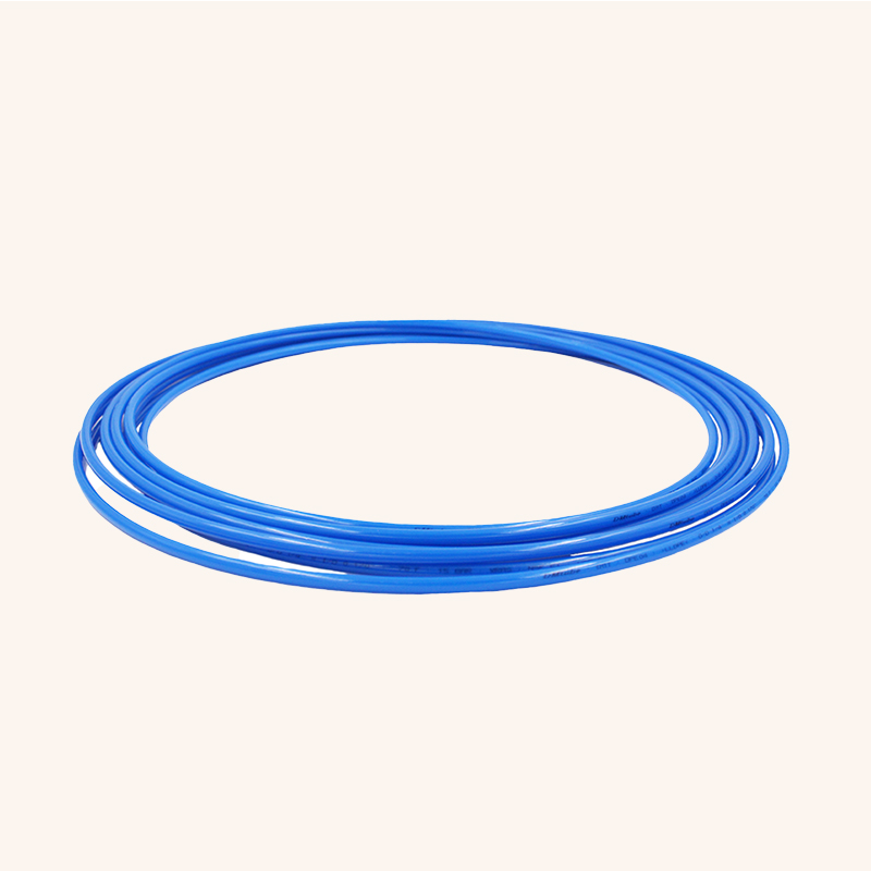 tubing 1 4 bleu 1.jpg