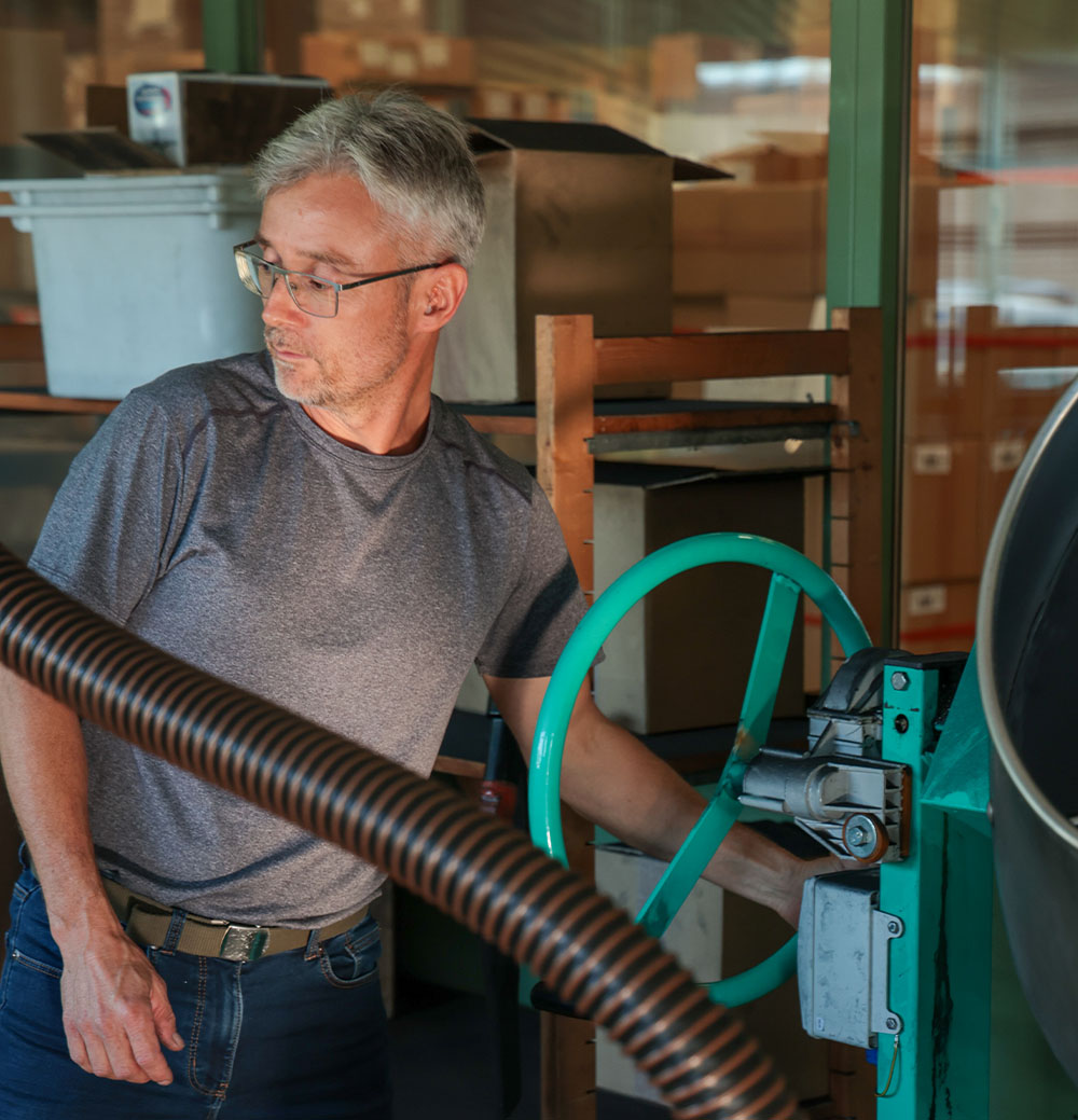 Fabrication de recharges pour carafe à eau filtrante